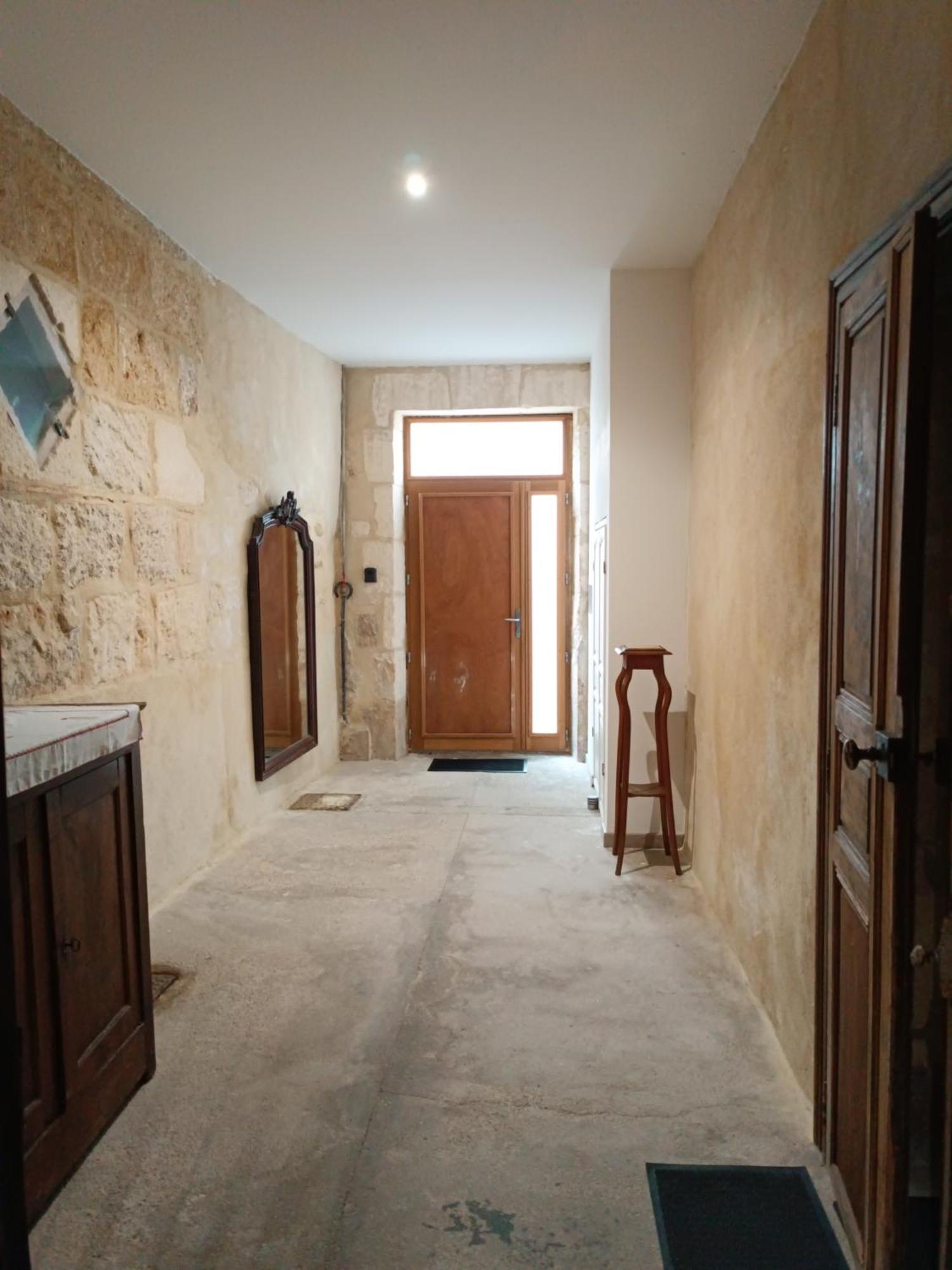 Dans Maison De Maitre, Appartement Independant. Montfrin Esterno foto
